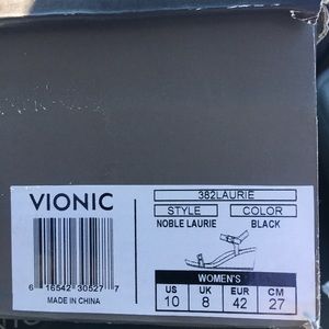 Vionic size 10 brand new in box
